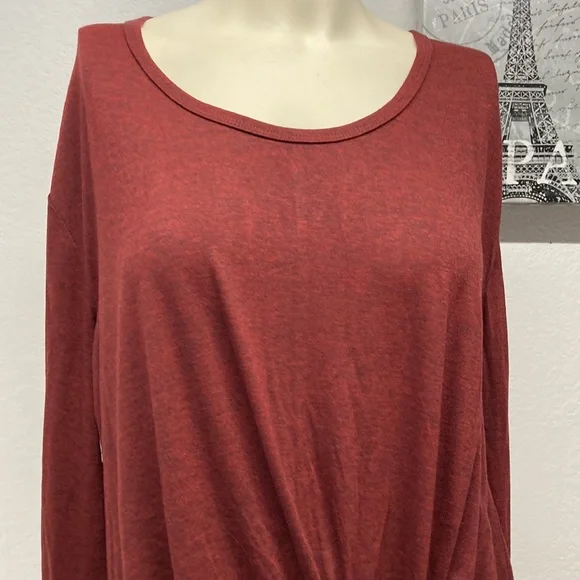 Umgee | Long Sleeve Burgundy Top, Side Knot Detail, Sz Med - Picture 2 of 10
